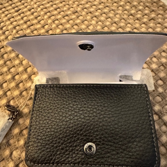 Black Coach Wallet Tea Roses with Chain - Picture 2 of 8